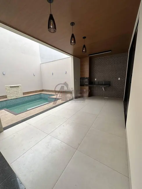 Foto 3 de Casa de Condomínio com 3 quartos à venda, 225m2 em Ibituruna, Montes Claros - MG