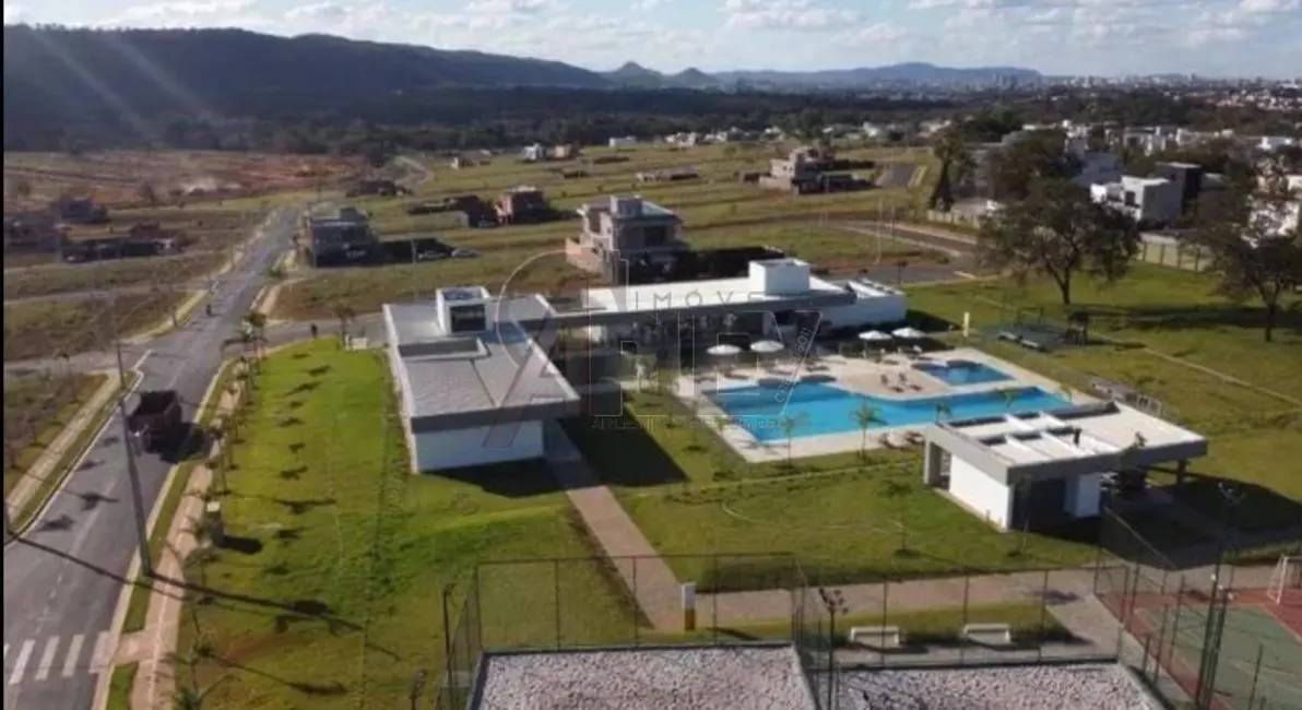 Terreno / Lote à venda, 302m2 em Montes Claros - MG - imagem 7 Foto 7 de Terreno / Lote à venda, 302m2 em Montes Claros - MG