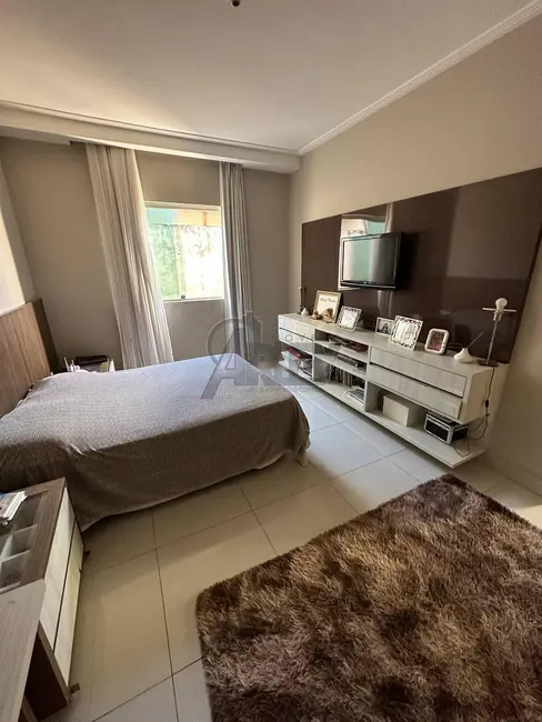 Foto 7 de Casa com 2 quartos à venda, 74m2 em Montes Claros - MG