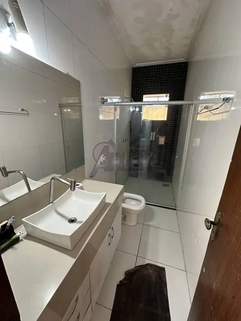 Foto 4 de Casa com 2 quartos à venda, 74m2 em Montes Claros - MG