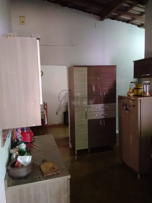 Foto 3 de Casa com 2 quartos à venda, 300m2 em Maracanã, Montes Claros - MG