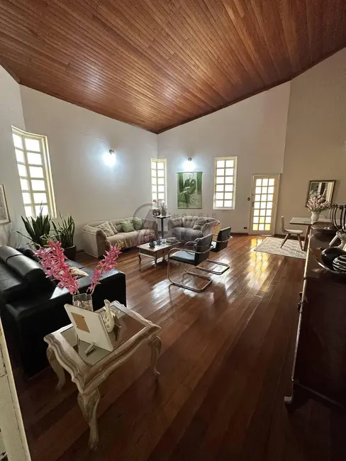 Foto 5 de Casa com 3 quartos à venda, 182m2 em Edgar Pereira, Montes Claros - MG