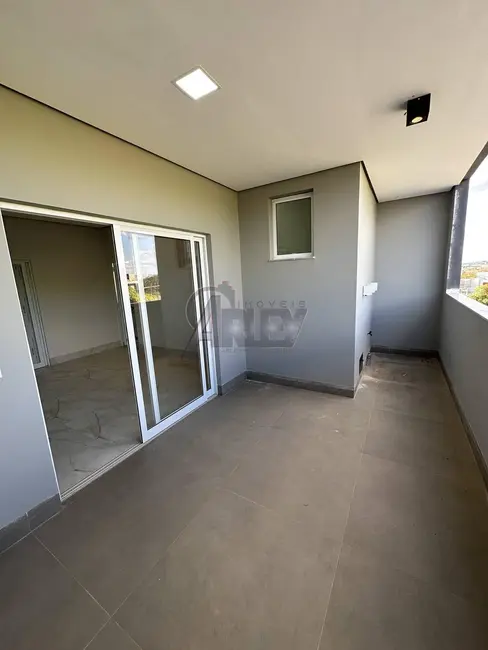 Foto 7 de Casa com 5 quartos à venda, 360m2 em Montes Claros - MG