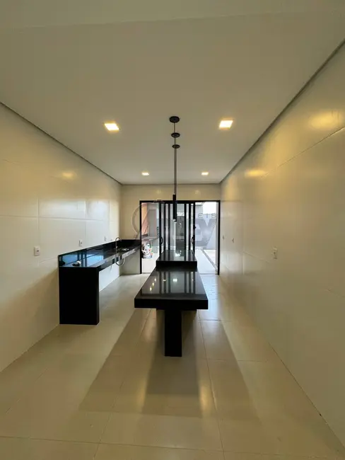 Casa com 3 quartos à venda, 140m2 em Montes Claros - MG - imagem 9 Foto 9 de Casa com 3 quartos à venda, 140m2 em Montes Claros - MG