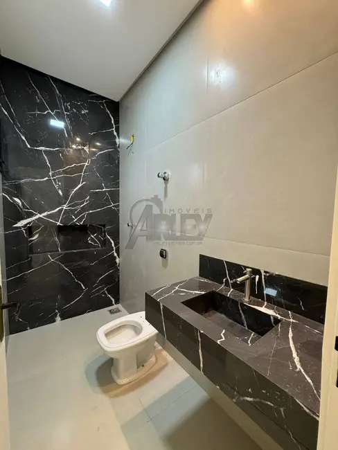 Casa com 3 quartos à venda, 140m2 em Montes Claros - MG - imagem 5 Foto 5 de Casa com 3 quartos à venda, 140m2 em Montes Claros - MG