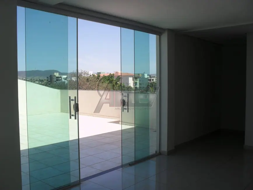 Foto 6 de Cobertura com 2 quartos à venda em Morada do Sol, Montes Claros - MG