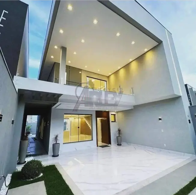 Foto 1 de Casa de Condomínio com 3 quartos à venda, 250m2 em Sapucaia, Montes Claros - MG