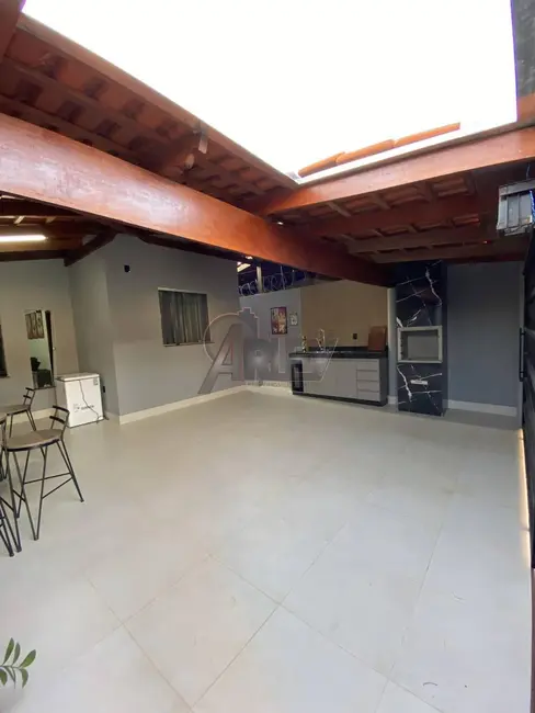 Foto 4 de Casa com 3 quartos à venda, 130m2 em Acácias, Montes Claros - MG