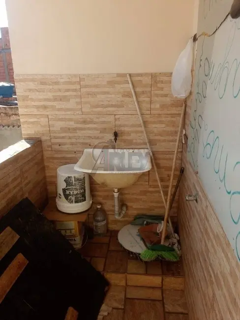 Foto 6 de Casa com 2 quartos à venda, 270m2 em Jardim Palmeiras, Montes Claros - MG