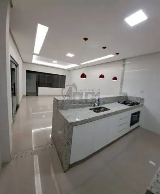 Foto 5 de Casa com 3 quartos à venda em Ibituruna, Montes Claros - MG