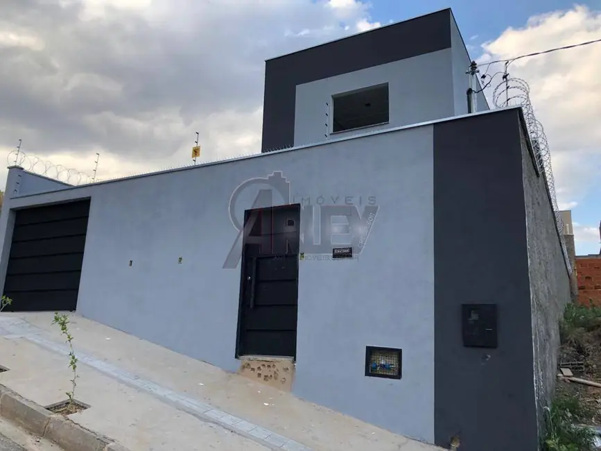 Foto 7 de Casa de Condomínio com 3 quartos à venda, 200m2 em Montes Claros - MG