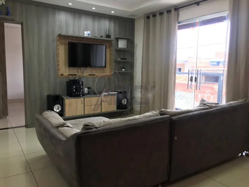 Casa com 3 quartos à venda, 150m2 em Vila Campos, Montes Claros - MG - imagem 9 Foto 9 de Casa com 3 quartos à venda, 150m2 em Vila Campos, Montes Claros - MG