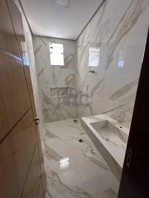 Foto 9 de Casa de Condomínio com 3 quartos à venda, 116m2 em Montes Claros - MG