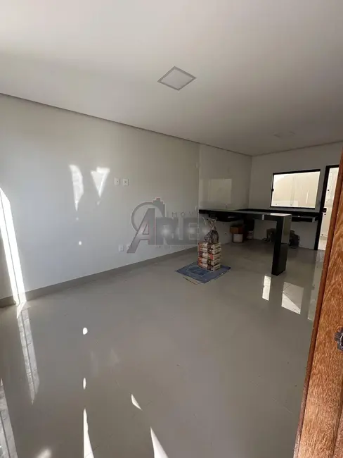 Foto 3 de Casa de Condomínio com 3 quartos à venda, 116m2 em Montes Claros - MG