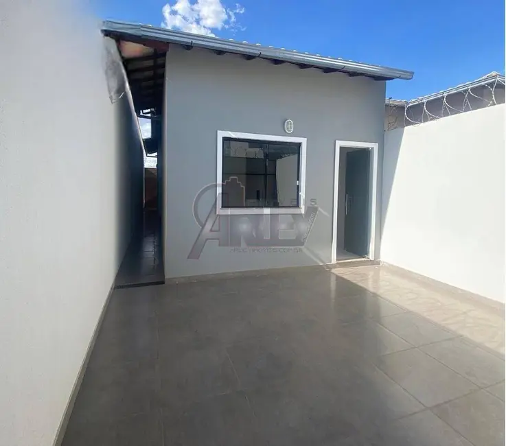 Foto 1 de Casa de Condomínio com 2 quartos à venda, 50m2 em Ibituruna, Montes Claros - MG
