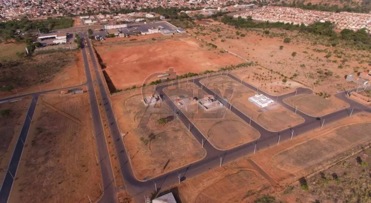 Terreno / Lote à venda, 200m2 em Montes Claros - MG - imagem 7 Foto 7 de Terreno / Lote à venda, 200m2 em Montes Claros - MG