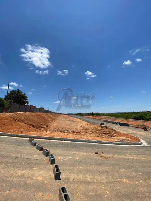 Terreno / Lote à venda, 180m2 em Maracanã, Montes Claros - MG - imagem 5 Foto 5 de Terreno / Lote à venda, 180m2 em Maracanã, Montes Claros - MG