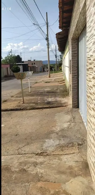 Foto 2 de Casa com 2 quartos à venda, 100m2 em Independência, Montes Claros - MG