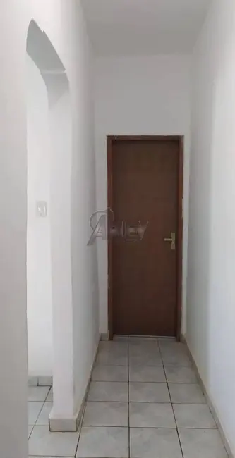 Foto 8 de Casa com 2 quartos à venda, 100m2 em Independência, Montes Claros - MG