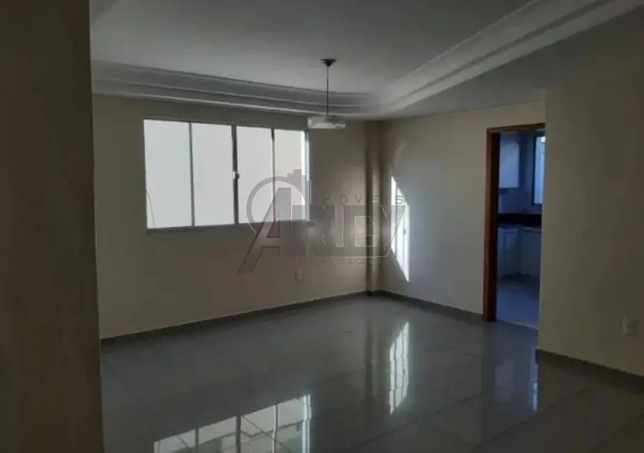 Foto 2 de Apartamento com 3 quartos à venda, 120m2 em Cidade Santa Maria, Montes Claros - MG