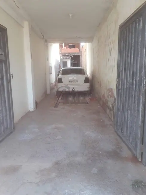 Foto 3 de Casa com 3 quartos à venda em Vila Sion, Montes Claros - MG