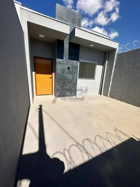 Foto 2 de Casa de Condomínio com 3 quartos à venda, 150m2 em Maracanã, Montes Claros - MG