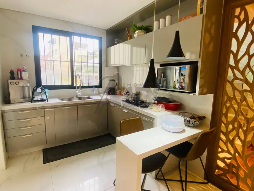 Foto 4 de Cobertura com 4 quartos à venda em Centro, Montes Claros - MG