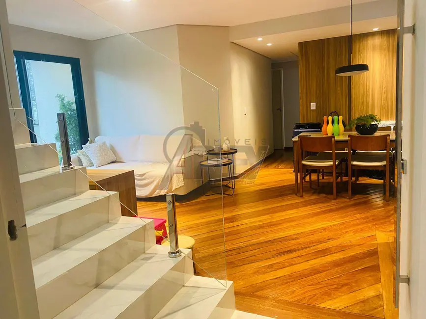 Foto 3 de Cobertura com 4 quartos à venda em Centro, Montes Claros - MG