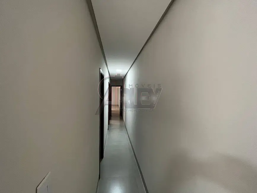 Foto 6 de Casa com 3 quartos à venda, 170m2 em Jaraguá, Montes Claros - MG