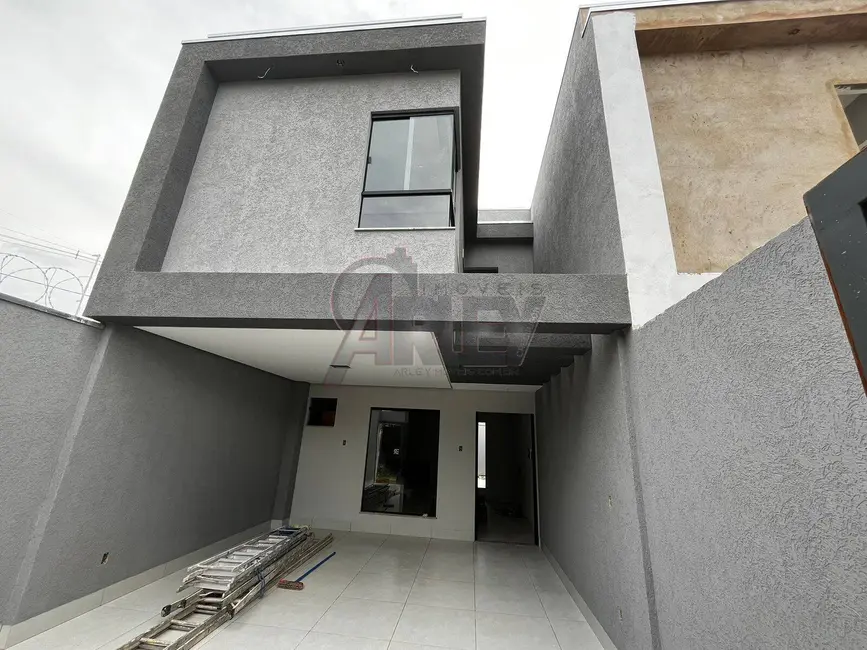 Foto 2 de Casa de Condomínio com 3 quartos à venda, 100m2 em Montes Claros - MG