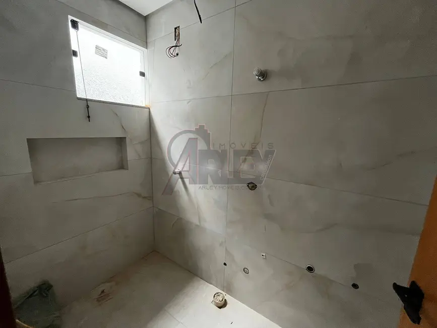Foto 4 de Casa de Condomínio com 3 quartos à venda, 100m2 em Montes Claros - MG