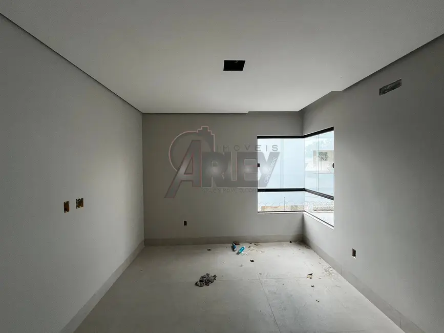 Foto 8 de Casa de Condomínio com 3 quartos à venda, 100m2 em Montes Claros - MG