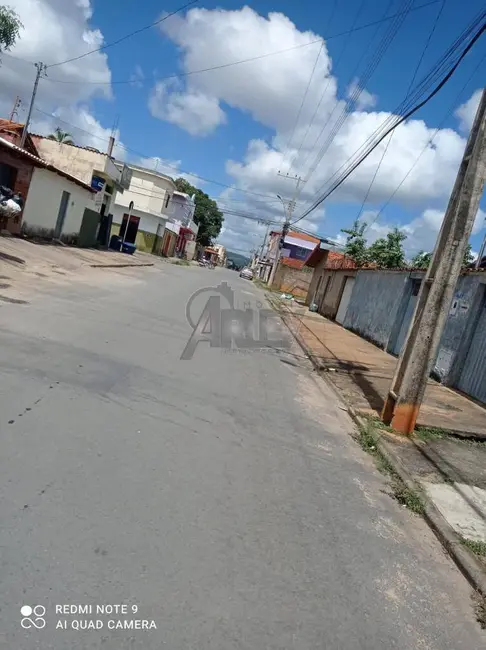 Foto 5 de Casa com 3 quartos à venda, 312m2 em Esplanada, Montes Claros - MG