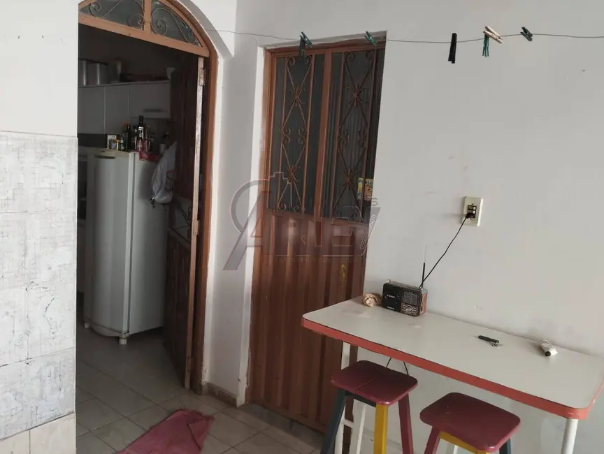 Foto 6 de Casa com 3 quartos à venda, 300m2 em Maracanã, Montes Claros - MG