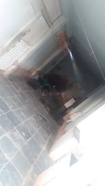 Casa com 2 quartos à venda, 300m2 em Maracanã, Montes Claros - MG - imagem 3 Foto 3 de Casa com 2 quartos à venda, 300m2 em Maracanã, Montes Claros - MG