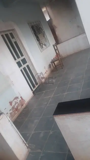 Casa com 2 quartos à venda, 300m2 em Maracanã, Montes Claros - MG - imagem 6 Foto 6 de Casa com 2 quartos à venda, 300m2 em Maracanã, Montes Claros - MG