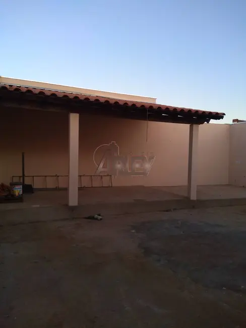 Foto 5 de Casa com 2 quartos à venda, 200m2 em Montes Claros - MG