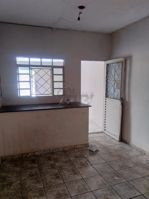 Foto 9 de Casa com 2 quartos à venda, 100m2 em São Judas Tadeu, Montes Claros - MG