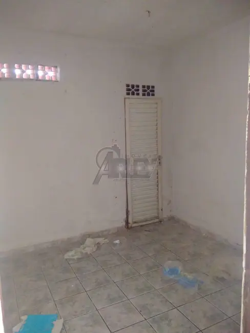 Foto 3 de Casa com 2 quartos à venda, 100m2 em São Judas Tadeu, Montes Claros - MG