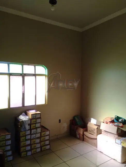 Foto 4 de Casa com 4 quartos à venda, 400m2 em São Judas Tadeu, Montes Claros - MG