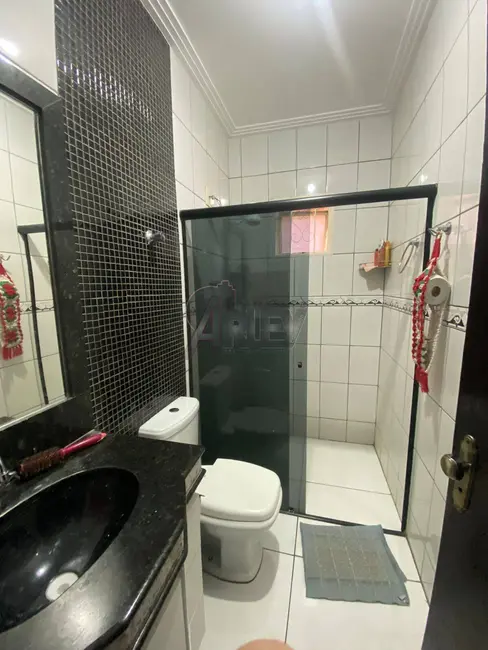 Foto 5 de Casa com 6 quartos à venda em Vila Ipiranga, Montes Claros - MG