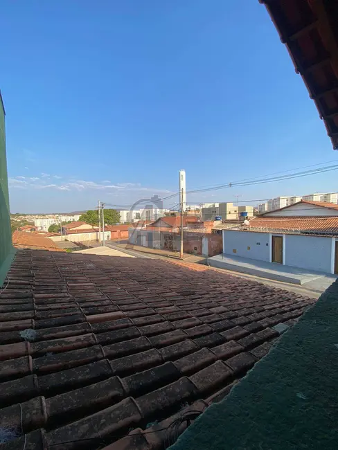 Foto 7 de Casa com 6 quartos à venda em Vila Ipiranga, Montes Claros - MG