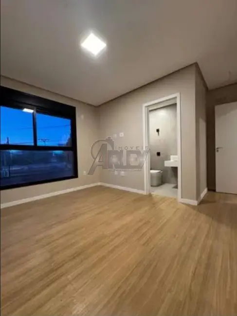 Apartamento com 3 quartos à venda em Morada do Sol, Montes Claros - MG - imagem 3 Foto 3 de Apartamento com 3 quartos à venda em Morada do Sol, Montes Claros - MG