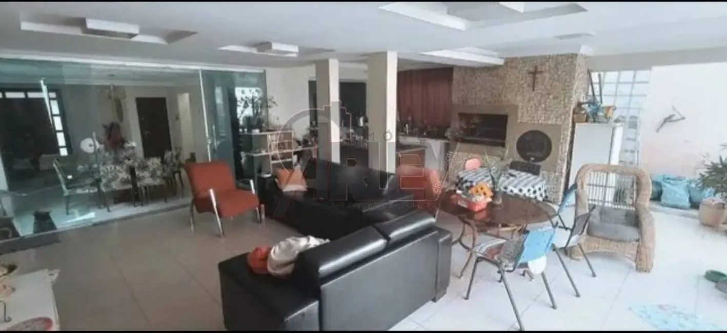 Foto 16 de Casa à venda em Montes Claros - MG