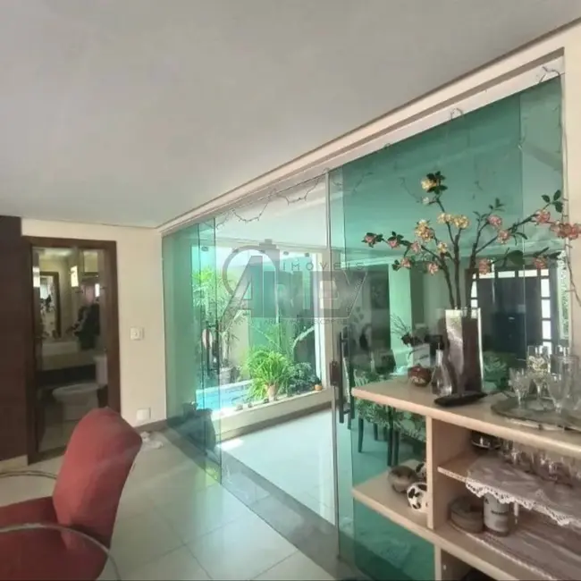 Foto 13 de Casa à venda em Montes Claros - MG