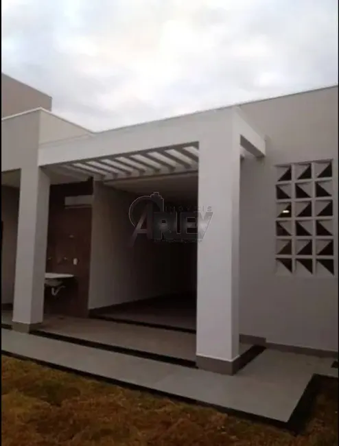 Foto 2 de Casa de Condomínio com 3 quartos à venda, 360m2 em Morada da Serra, Montes Claros - MG