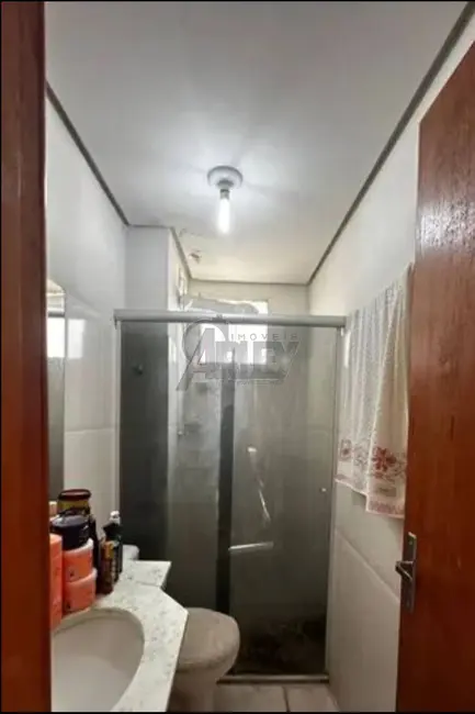 Foto 5 de Apartamento com 2 quartos à venda em Planalto, Montes Claros - MG