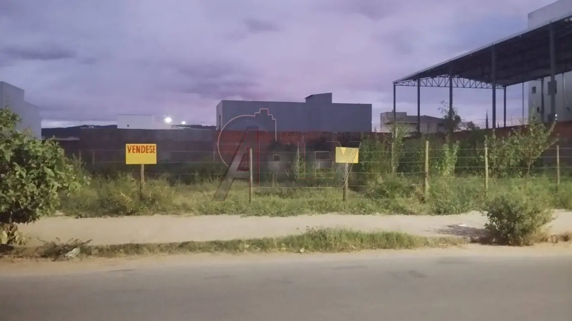 Foto 4 de Terreno / Lote à venda, 348m2 em Todos os Santos, Montes Claros - MG