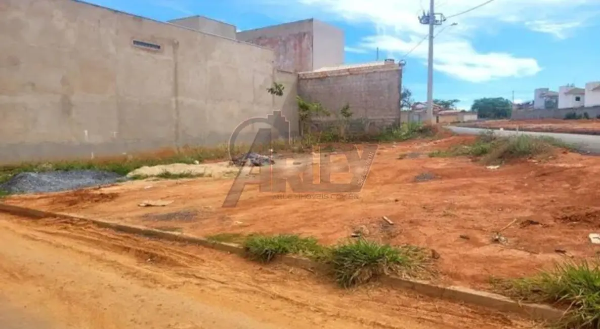 Foto 1 de Terreno / Lote à venda, 280m2 em Belvedere, Montes Claros - MG