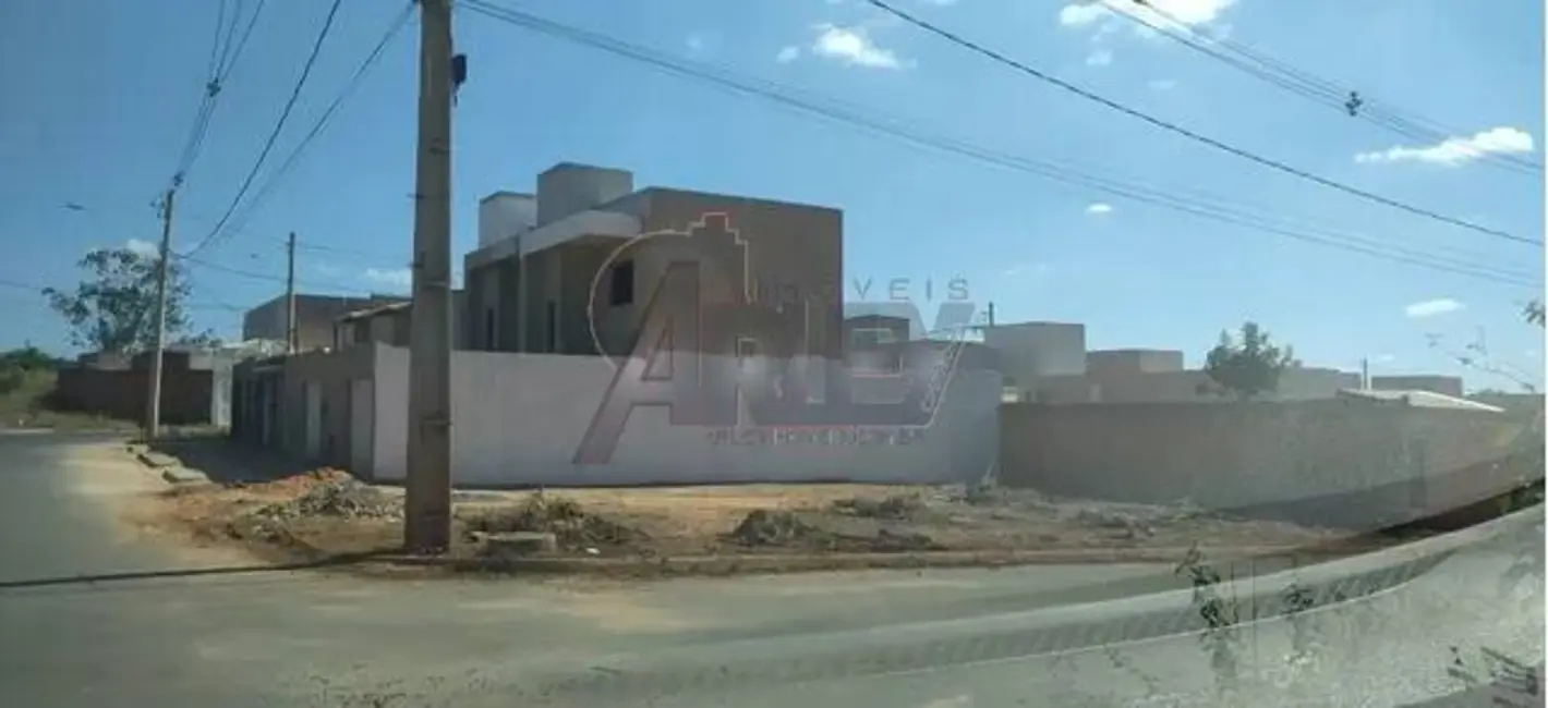 Terreno / Lote à venda em Montes Claros - MG - imagem 2 Foto 2 de Terreno / Lote à venda em Montes Claros - MG